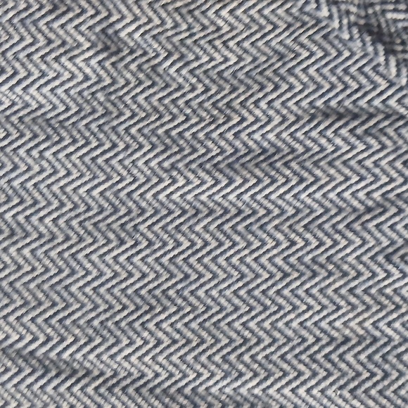 L.L. Bean Navy & White Herringbone Cashmere & Cotton Blend Turtleneck ■ Size M - Picture 3 of 8